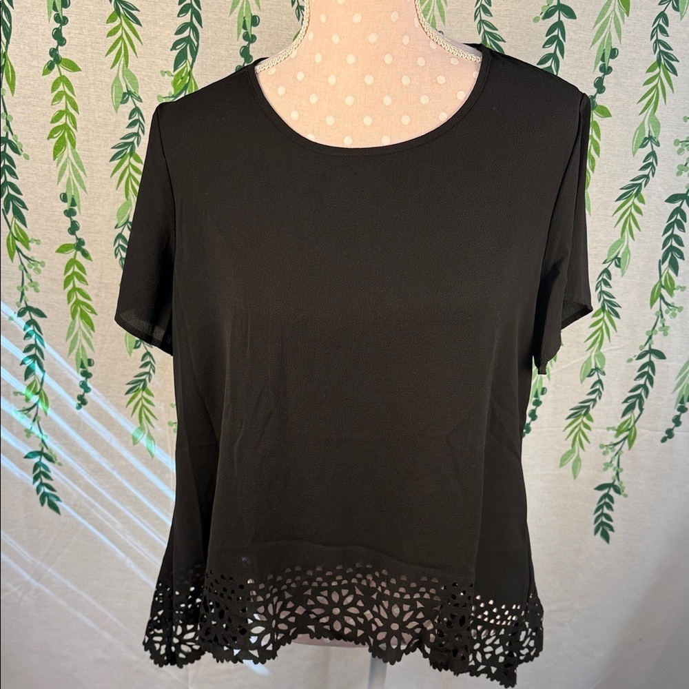 Chic Black Women's Blouse with Cutouts B5